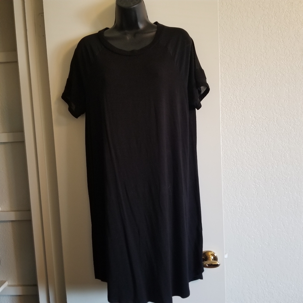 Tee Shirt Dress w/ mesh sleeves
